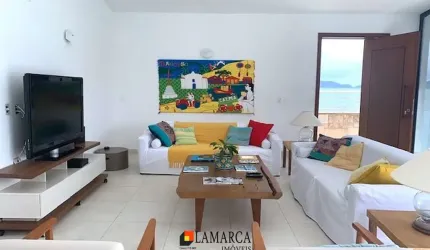 Casa Nova frente para o mar na Peninsula Guarujá