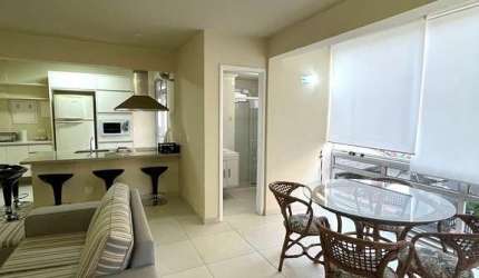 Apartamento no Guarujá com 2 quartos na enseada