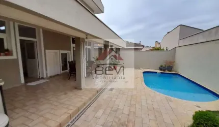 Casa Condomínio Terras, 3 Suítes, Área Gourmet, Piscina e 4 Vgs