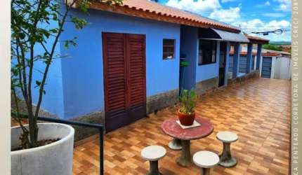 Casa para Venda em São João da Boa Vista, Parque Residencial Tereza Cristina, 3 dormitórios, 1 suíte, 1 banheiro, 2 vagas