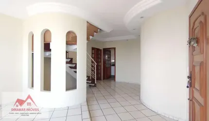 Cobertura com 3 quartos, piscina e 2 vagas na Saúde