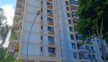 Linda cobertura a venda na Barra da Tijuca Novo Leblon com 3 quartos 2 Suítes sala 3 ambiente Dependência completa em um belo Cond. Clube