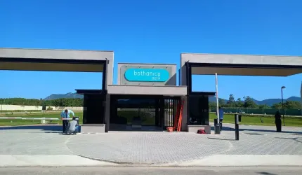 Vendo lindos lotes ( TERRENOS ) legalizados no BOTHANICA PARK, no Coração do Recreio com RGI Individual em um belo Cond. Clube !