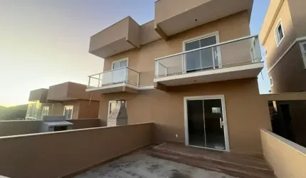 Oportunidade Peró  Casa Duplex Nova