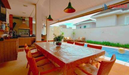 Casa com 4 dormitórios à venda, 198 m² por R$ 2.000.000,00 - Urbanova - São José dos Campos/SP