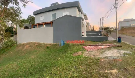 Sobrado Residencial Fogaça em Jacareí/SP