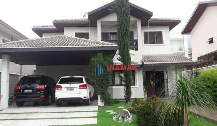 Casa de alto padrão em excelente localização