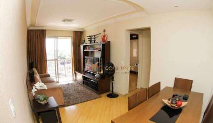 Apartamento com 2 dormitórios à venda, 70 m²