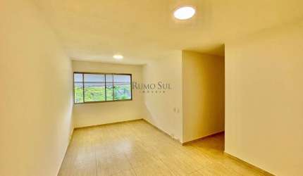 Apartamento com 3 quartos à venda na Rua Sócrates, 625, Vila Sofia, São Paulo por R$ 570.000