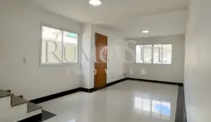 Casa com 3 quartos à venda na Rua Doutor Mário Rocco, Jardim Marajoara, São Paulo por R$ 649.000