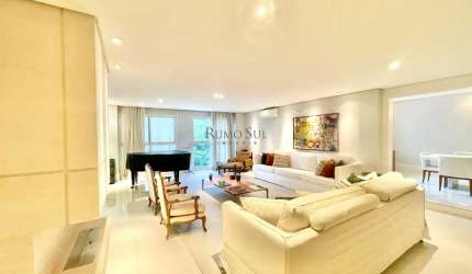 Apartamento com 4 quartos à venda na Avenida Washington Luís, 1576, Jardim Marajoara, São Paulo por R$ 4.700.000