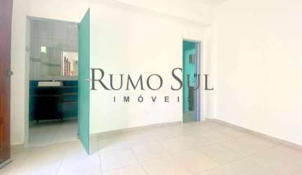 Casa com 2 quartos para alugar na Rua Doutor Mário Rocco, 44, Campininha, São Paulo por R$ 2.600