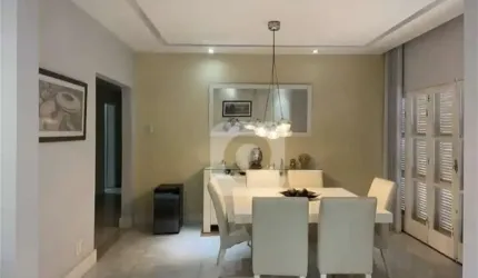 Apartamento 164 m² - 3 quartos, sendo 1 suíte na Avenida Atlântica!