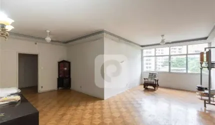 Descubra seu novo lar na Tijuca! Apartamento amplo e aconchegante