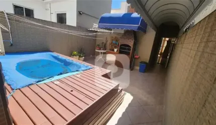 Casa Triplex Completa na Tijuca com Piscina e Churrasqueira!