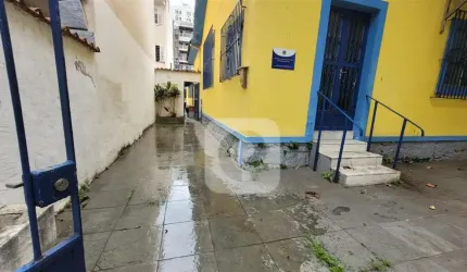 Casa Linear no Grajaú de 270mº2,  com churrasqueira e área de lazer.