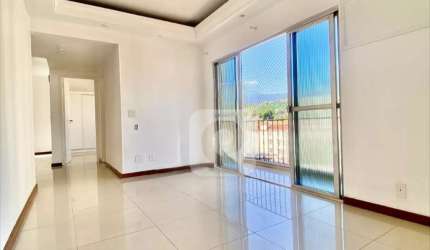 Rocha. Cobertura duplex com boa área externa e 2 vagas escrituradas. Nada à fazer.