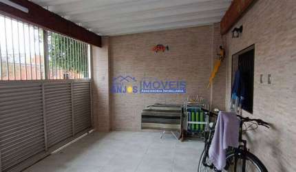 Casa Geminada 1 dorm, proximo do mar ,1 vaga de garagem, reformada, na MIRIM, PRAIA GRANDE