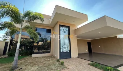 Casa no condomínio Village La Montagne, com 03 dormitórios, área gourmet coberta e piscina aquecida com hidromassagem.