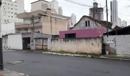 Imperdível terreno Centro Balneário Camboriú