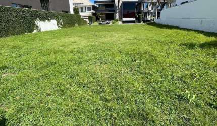 Terreno à venda, 591 m² por R$ 6.890.000,00 - Jurerê Internacional - Florianópolis/SC