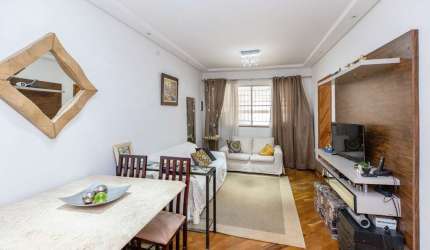 Atraente sobrado para venda com 4 quartos, sendo 4 suítes, 131m²