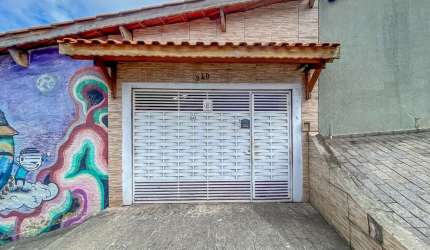 Funcional casa tipo para venda com 2 quartos, 50m²