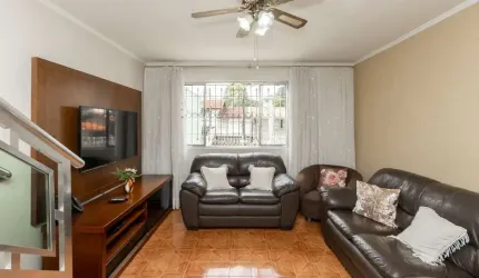 Espetacular sobrado para venda com 3 quartos, sendo 1 suíte, 177m²