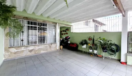 Elegante sobrado para venda com 3 quartos, 132m²