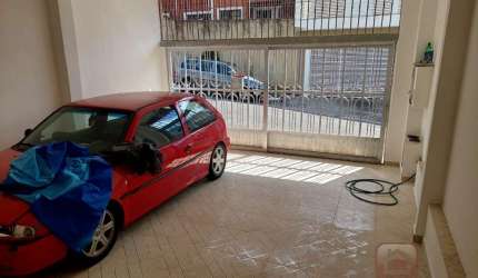 Sobrado à Venda em Parque das Árvores com 4 quartos 2 vagas