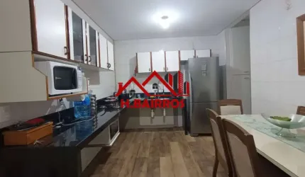 Casa com 03 Dormitórios, 01 Suíte à VENDA no Jardim Satélite - SJC