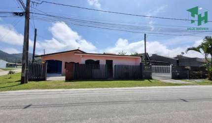 Casa à venda no Bom Retiro em Matinhos/PR