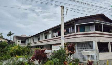 Sobrado à venda em Caiobá - Matinhos/PR