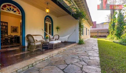 Casa com 4 dormitórios, 6 vagas, 500 m², Rua Oliveira Pimentel, 148 - Jardim Paulista - São Paulo