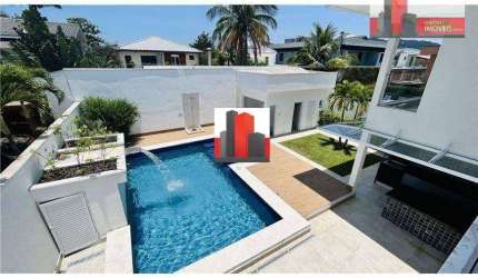Casa de 458m², 5 suítes, 6 vagas, Condomínio Acapulco - Guarujá - SP