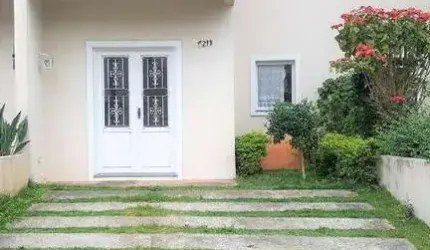 Sobrado com 2 dormitórios para alugar, 81 m² por R$ 2.700,00/mês - Chácara Canta Galo - Cotia/SP