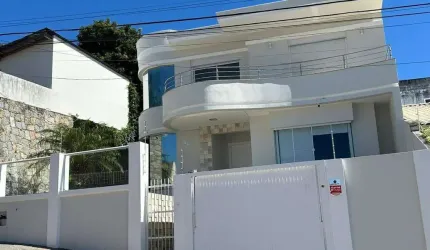 Imóvel à venda em Florianópolis no bairro Canto por R$ 1.950.000,00