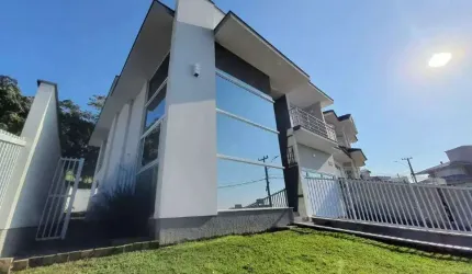 Imóvel à venda em Palhoça no bairro Pedra Branca por R$ 2.350.000,00