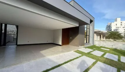 Imóvel à venda em Palhoça no bairro Pedra Branca por R$ 2.050.000,00