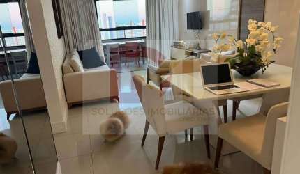 Apartamento Para Vender com 4 quartos 2 suítes no bairro Jardins em Aracaju / Condomínio Varandas do Garcia.