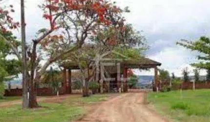 Terreno à venda, 2048 m² por R$ 200.000,00 - Estancia Favoreto - Sertanópolis/PR