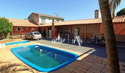 Casa à venda, 193 m² por R$ 700.000,00 - Vila Brasil - Londrina/PR