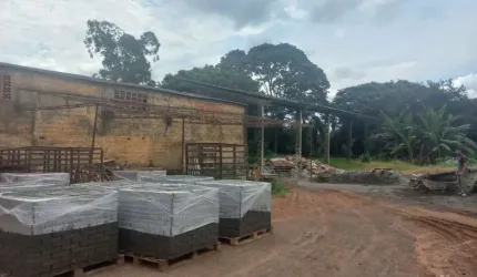 Barracão, 2000 m² - venda por R$ 8.000.000,00 ou aluguel por R$ 20.000,00/mês - Cilo 3 - Londrina/PR