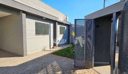 Casa com 3 quartos para alugar, 170 m² por R$ 2.300/mês - São Lourenço - Londrina/PR