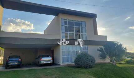 Casa com 3 quartos para alugar, 272 m² por R$ 12.500/mês - Terras De Canaã - Cambé/PR