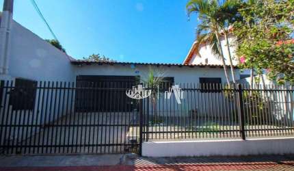 Casa com 3 dormitórios para alugar, 125 m² por R$ 2.300,00/mês - Cambezinho - Londrina/PR