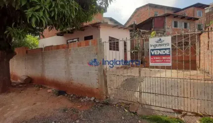 Casa inacabada em Ibiporã com 02 quartos, amplo terreno para construir !!