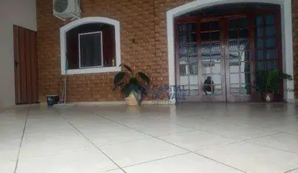 Casa com 5 dormitórios à venda por R$ 1.500.000,00 - Jardim Satélite - São José dos Campos/SP