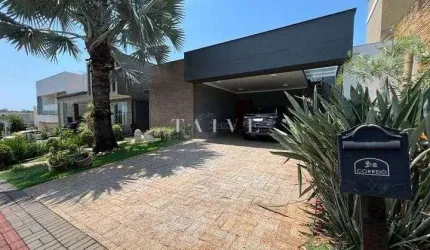 Casa à  156m² a Venda/03 quartos (sendo 1 suíte+1 demi suíte)04 vagas -  Condomínio Fechado Golden