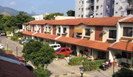 Casa em condomínio fechado com 3 quartos à venda na Rua Edgard Werneck, Freguesia (Jacarepaguá), Rio de Janeiro, 80 m2 por R$ 420.000